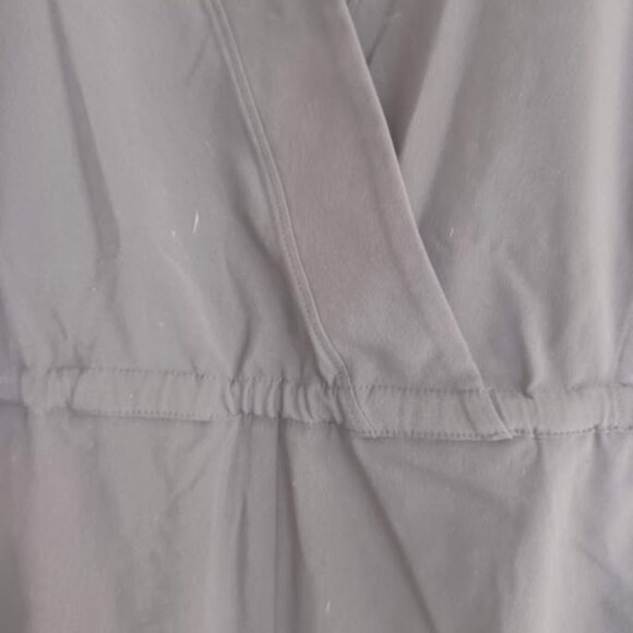 Athleta Marlow Romper Black Size XS Sleeveless Wrap Front Pockets Stretch - Picture 6 of 8